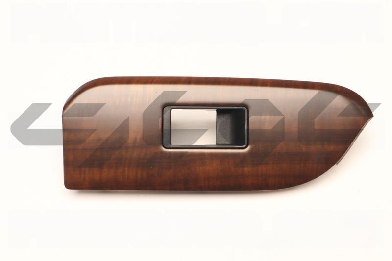 PANEL, FRONT ARMREST BASE, UPPER RH