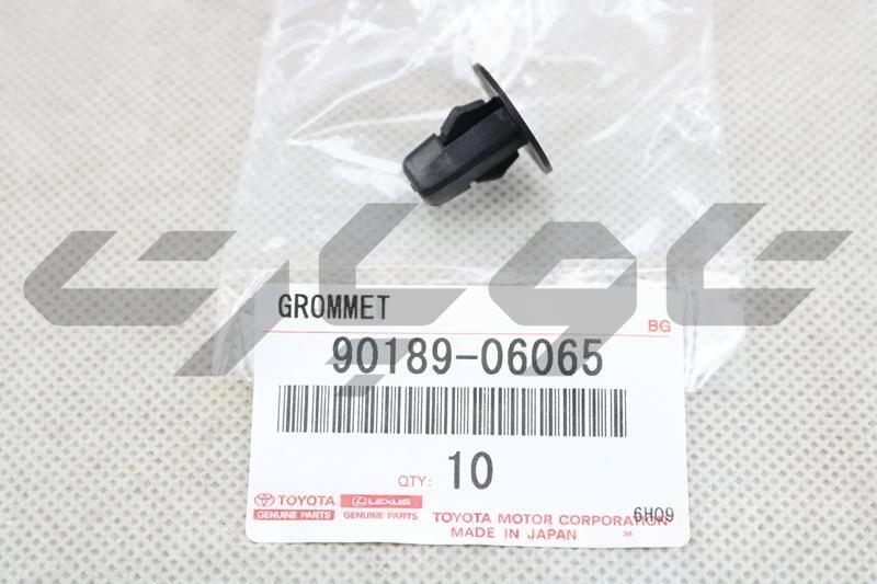 GROMMET